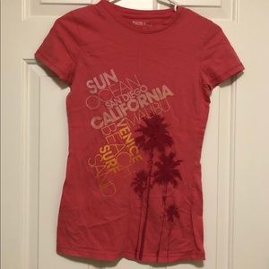 Mossimo Supply Women’s Casual Tee Size Small